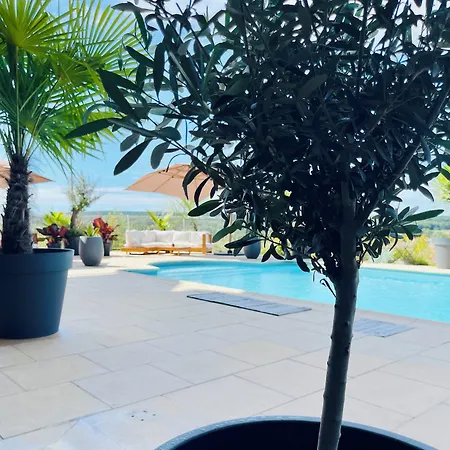 Hotel Les Demoiselles 3*