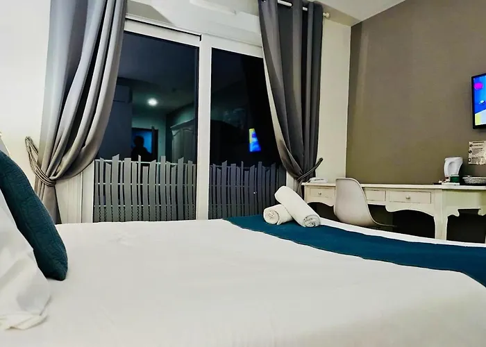 Les Demoiselles Essoyes