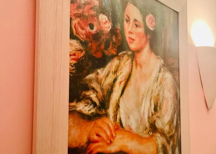 Отель Les Demoiselles