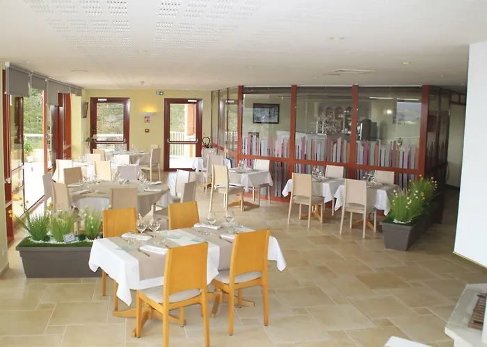 Les Demoiselles Hotel 3*